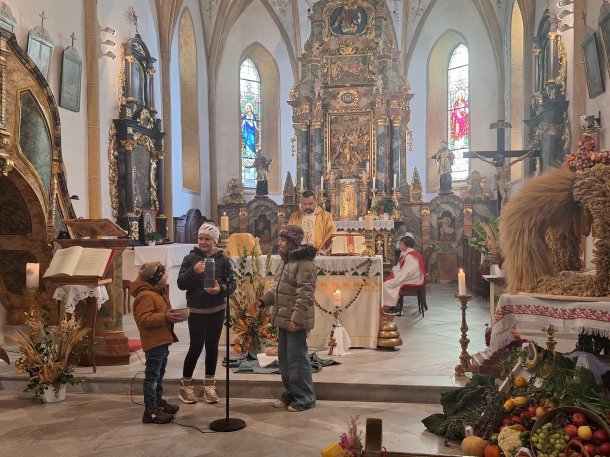 Bild zum Eintrag 'Erntedankfest in der Pfarrkirche St. Stefan an der Gail'