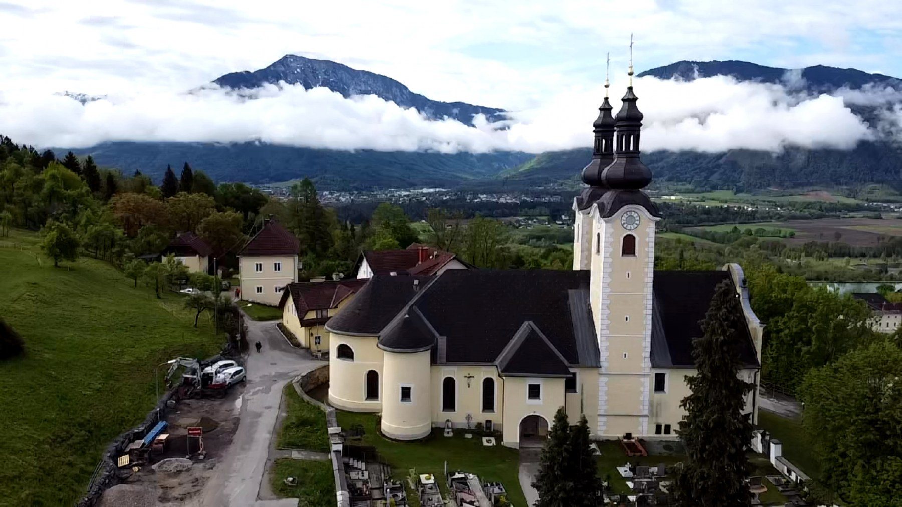 Virtuelle Reise durch die Wallfahrtskirche Maria Rain