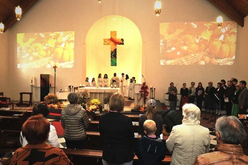 Erntedankfest in der Stadtpfarrkirche (Foto: © PAss. Peter Artl)