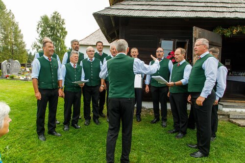 Sängerrunde Obermühlbach<br />
Foto: Anton Wieser