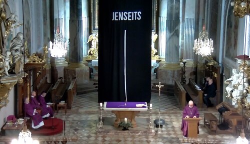 Die Aschermittwochsliturgie mit Bischof Marketz bildete auch den Auftakt zur “Kunst im Dom“ zum Thema “Jenseits“. Screenshot Livestream