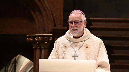 Bild zum Eintrag 'Österreichs Bischöfe feiern Festgottesdienst in Abtei Pannonhalma'