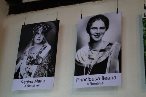 In einem kleinen Museum lernen wir mehr über die damalige königliche Familie Rumäniens kennen.<br />
Foto: P. Emmanuel-Maria Fitz OFM