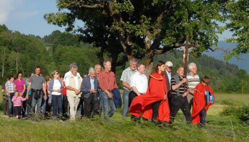 Bittprozession in Selkach / Prošnja procesija v Želučah (© Foto: Foto Reichmann)