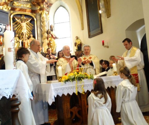 Prälat Mag. M. Hribernik beim Festgottesdienst (© Foto: fotomw)