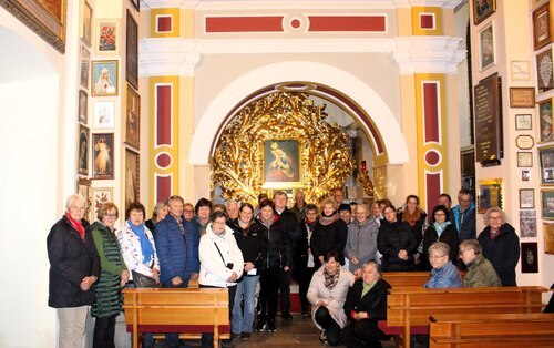 Gruppenbild in der Wallfahrtskirche (C) Josef Lindnder