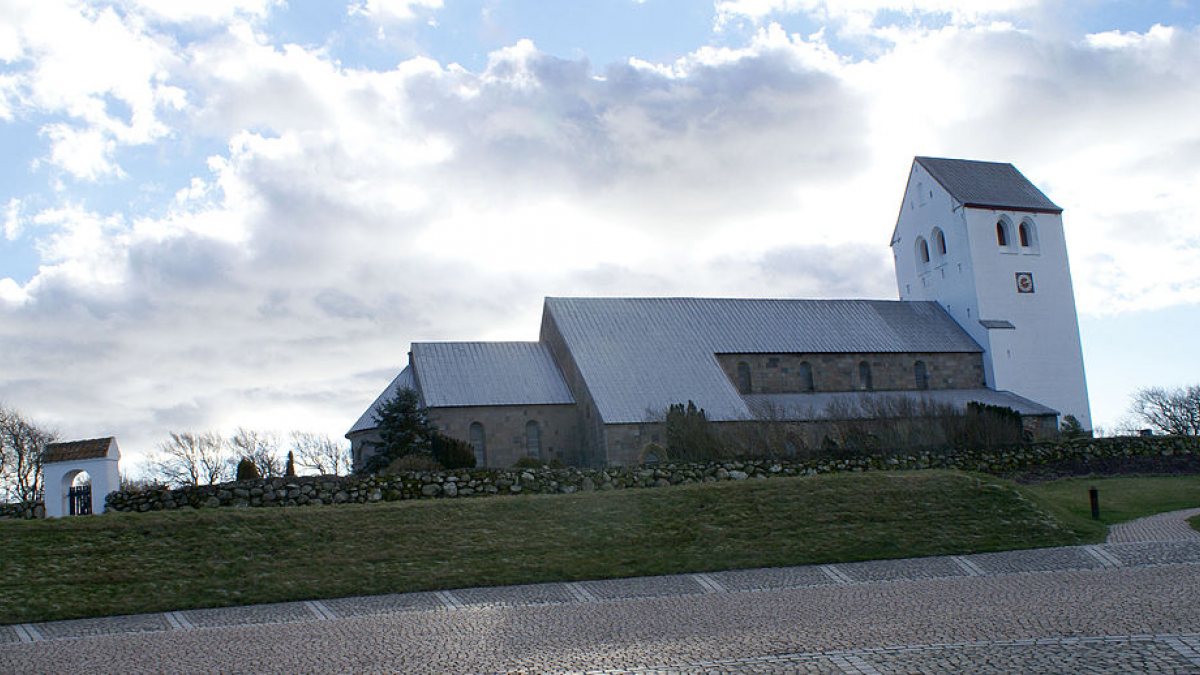 Kirche von Vestervig in Dänemark (von Gunnar Bach Pedersen [Public domain], vom Wikimedia Commons)